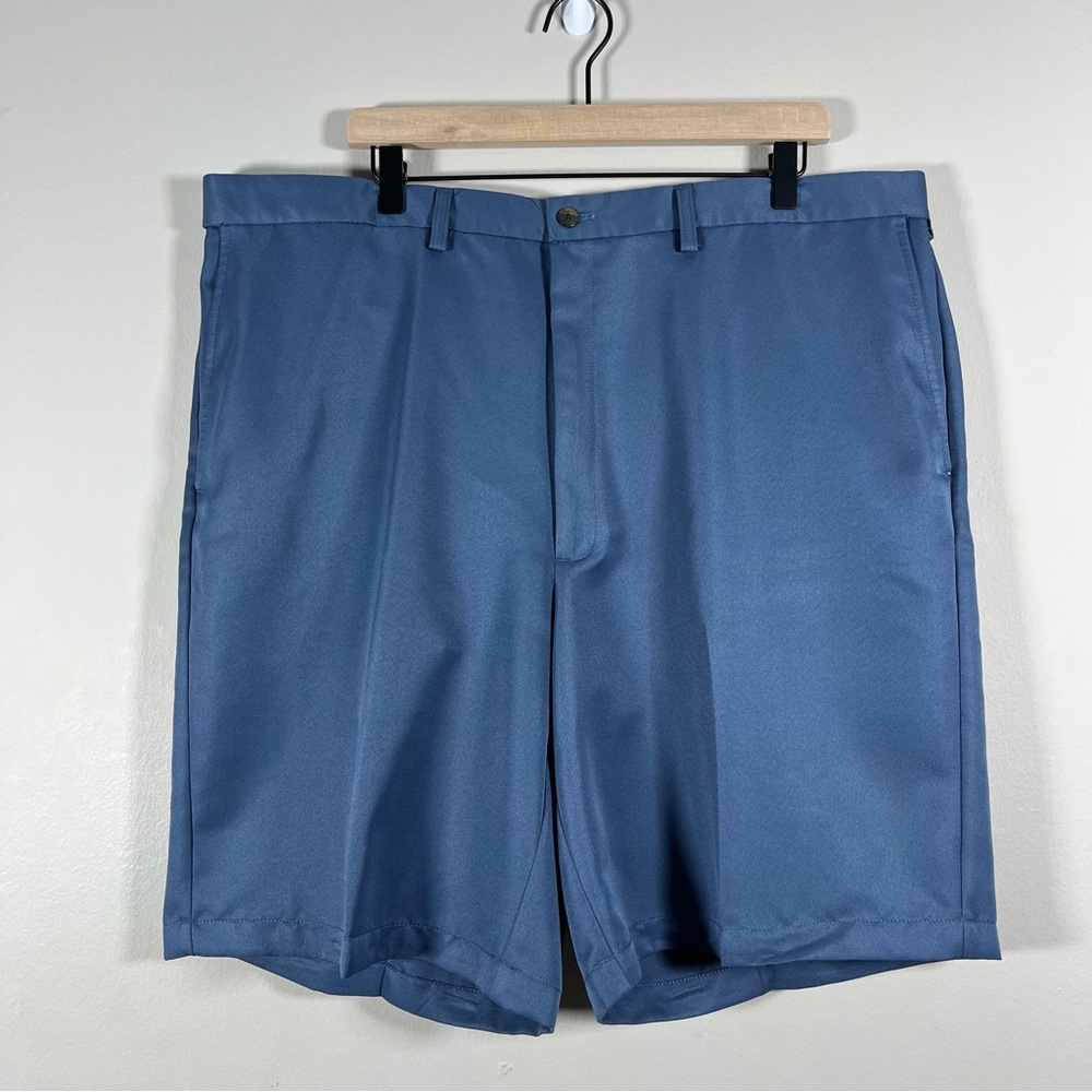 Haggar Blue Chino Shorts Men’s Waist Size 42